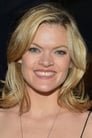 Missi Pyle isAlexandra Cabot