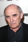 Donald Sumpter isLeveret