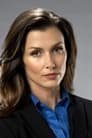 Bridget Moynahan isHalley Buchanan