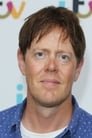 Kris Marshall isPvt. Barry Starinski