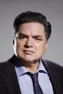 Oliver Platt isJim Burns