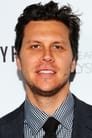 Hayes MacArthur isPeter Novak