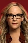 Rachael Harris isSusan Heffley