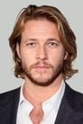 Luke Bracey isRexford Lewis / Cobra Commander