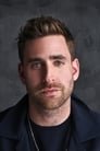 Oliver Jackson-Cohen isJohn Cantrell