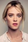 Mackenzie Davis isTully