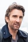 Sharlto Copley isMartin Battles